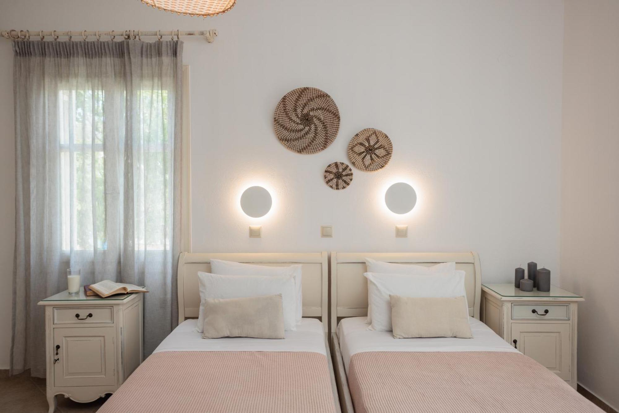 Maria'S Rooms & Studios Agia Anna  Extérieur photo