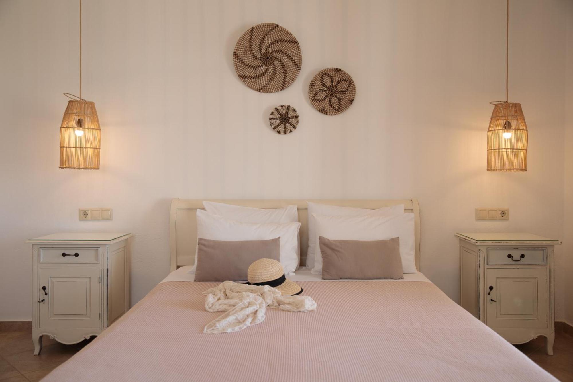 Maria'S Rooms & Studios Agia Anna  Extérieur photo