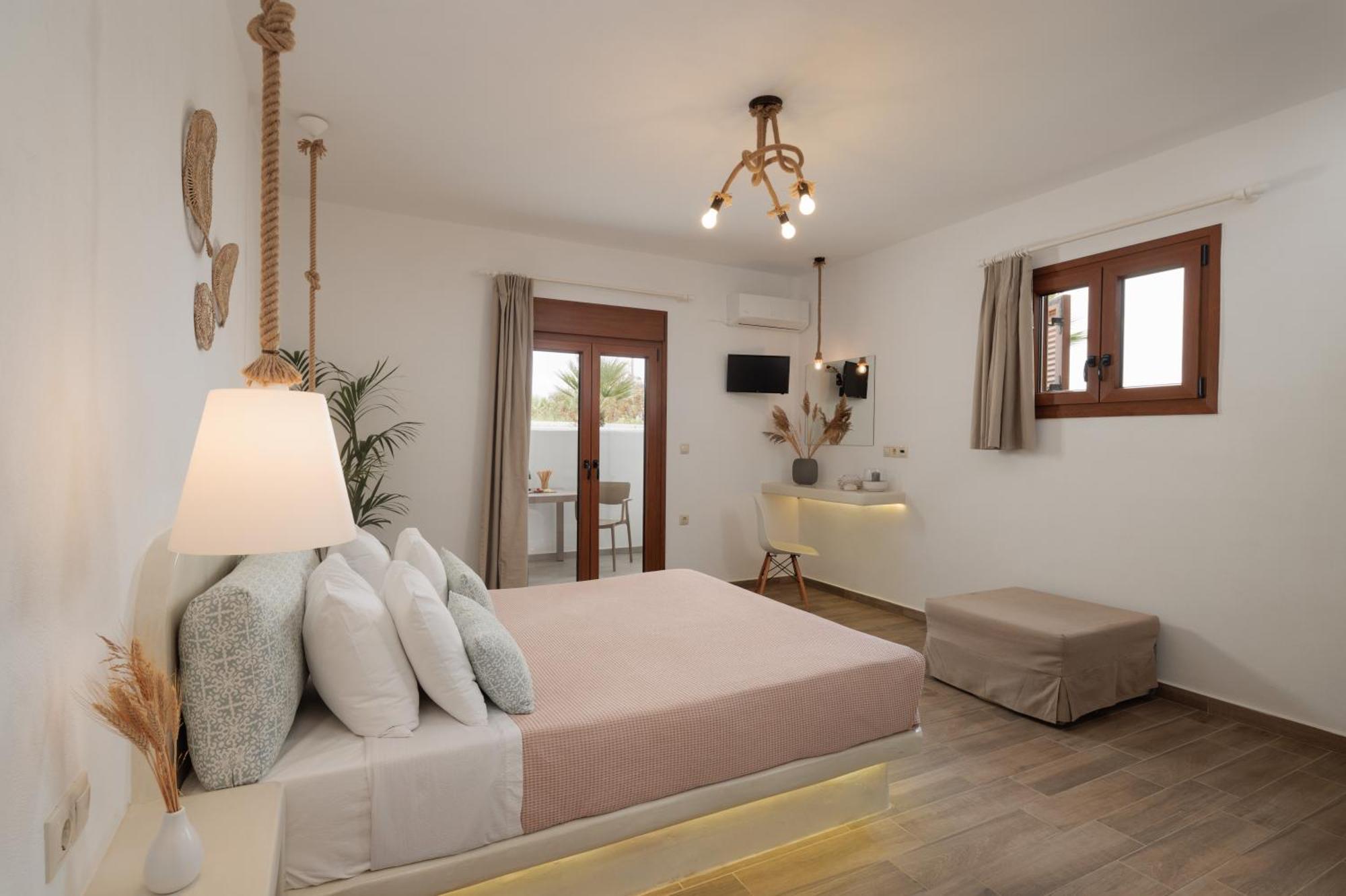 Maria'S Rooms & Studios Agia Anna  Extérieur photo